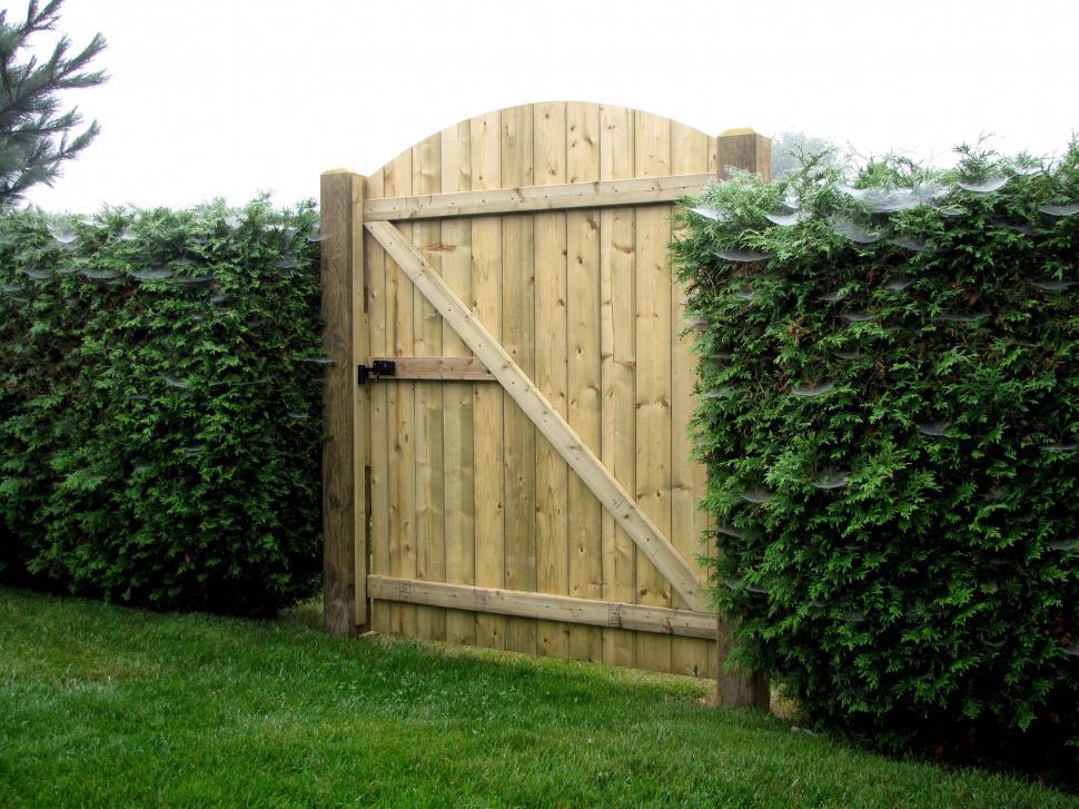 Free Image of Garden Gate 