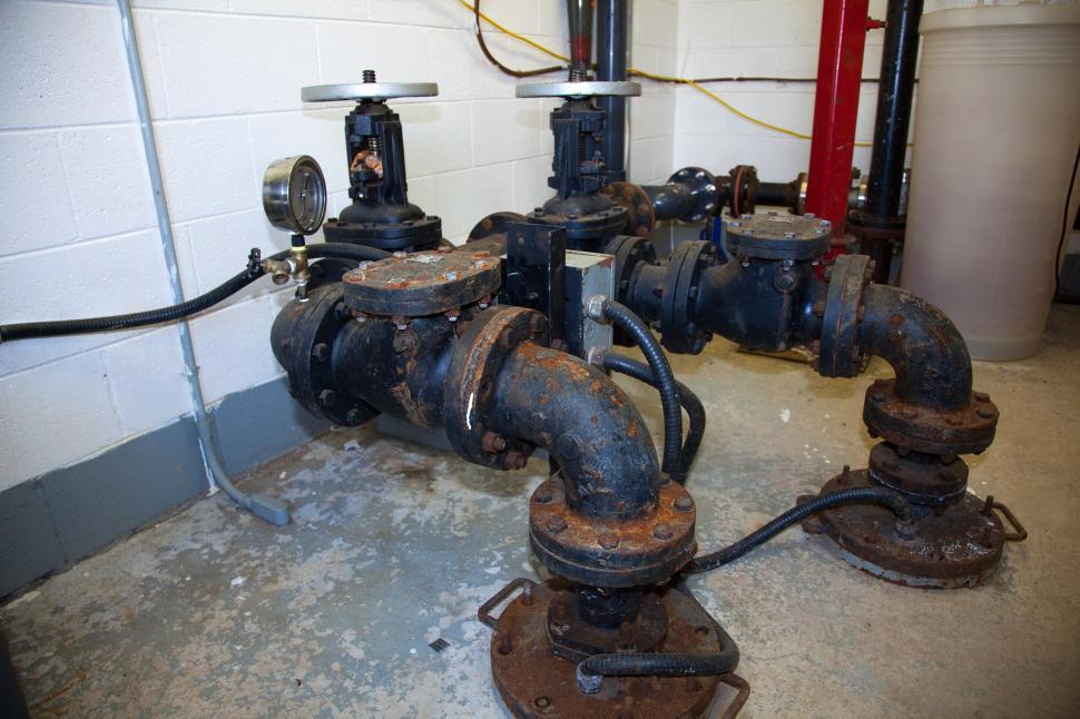 Free Image of Piping 