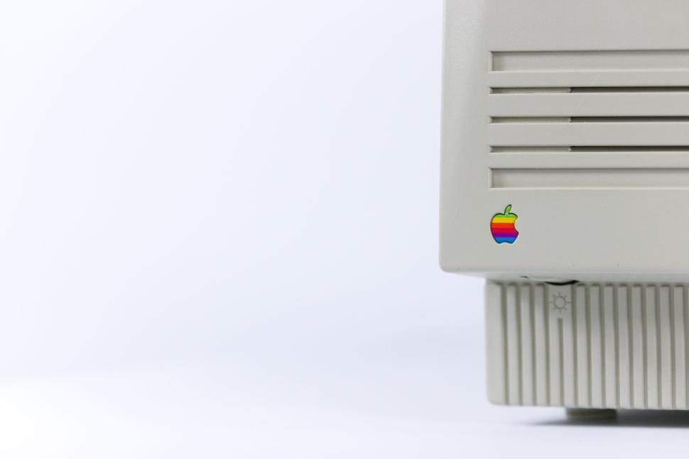 Free Image of Vintage Apple computer with a rainbow Apple logo. 