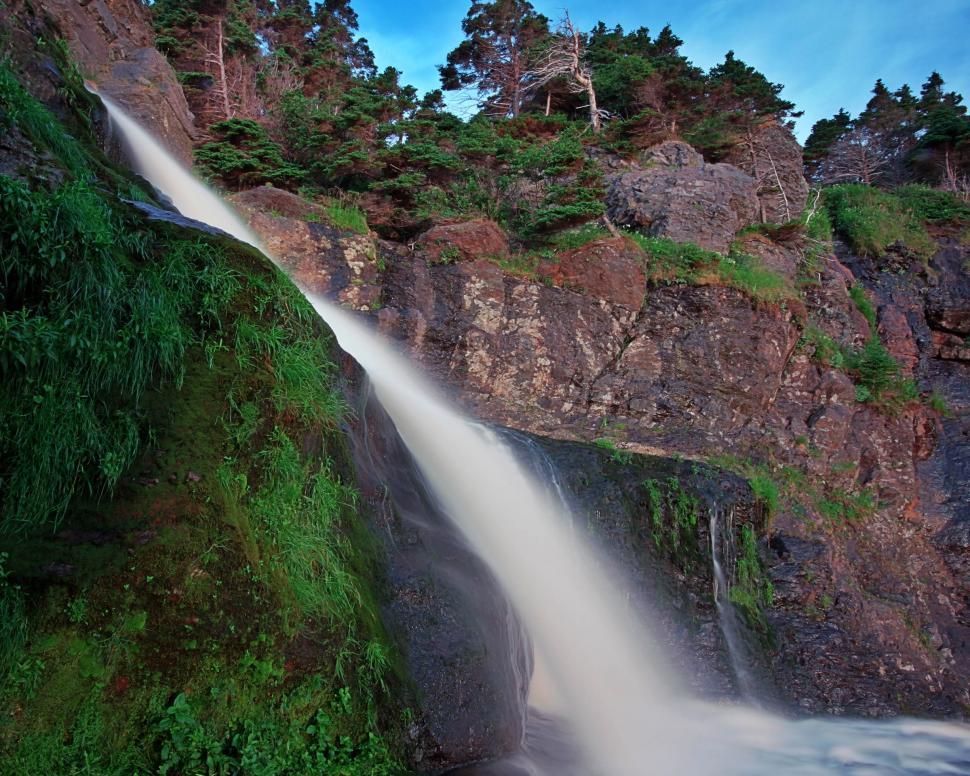 Free Image of Waterfall 
