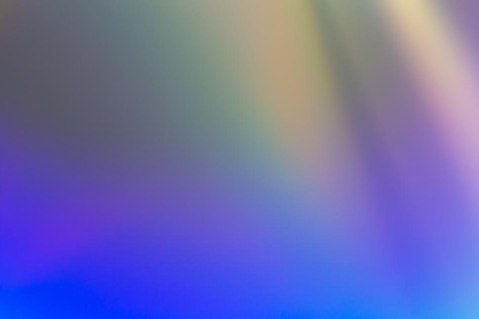 Free Image of Soft gradient blend with gentle blue and purple hues. 