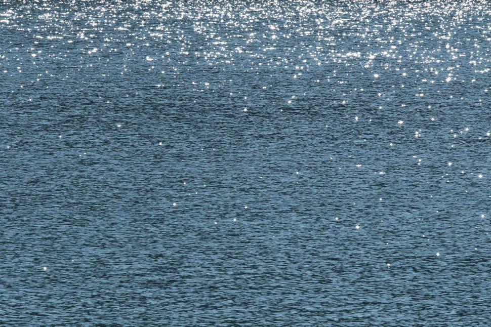 Free Image of Ocean ripples 