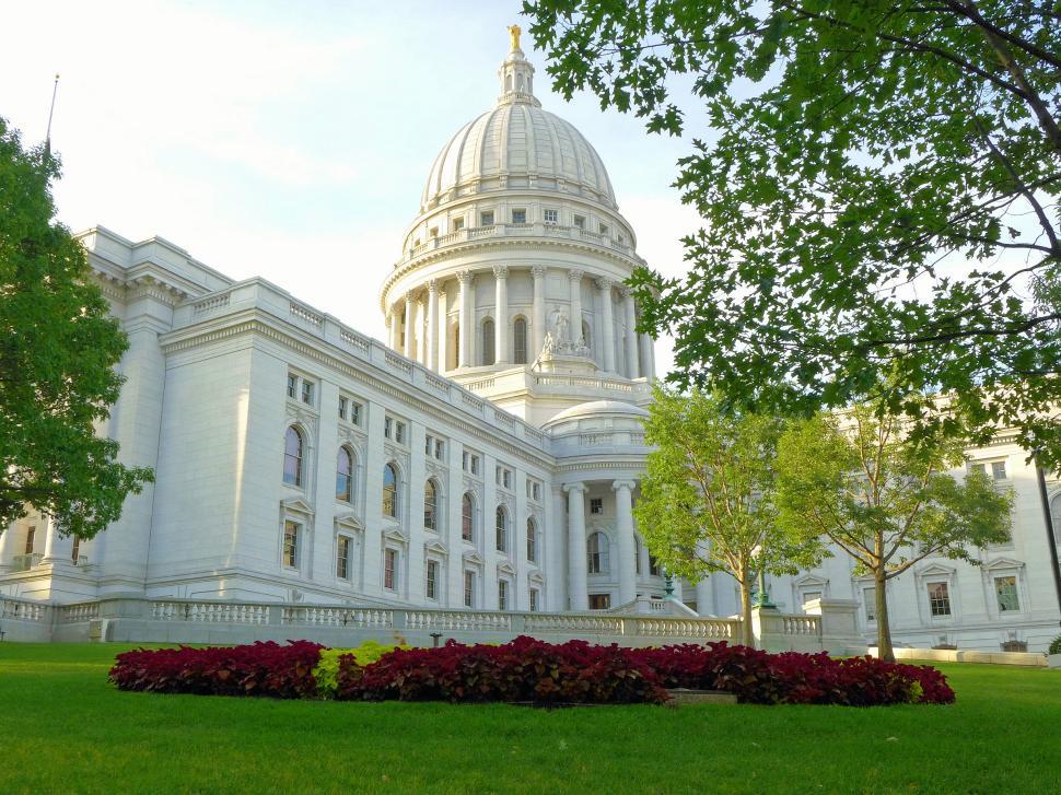 Free Image of Wisconsin State Capitol 