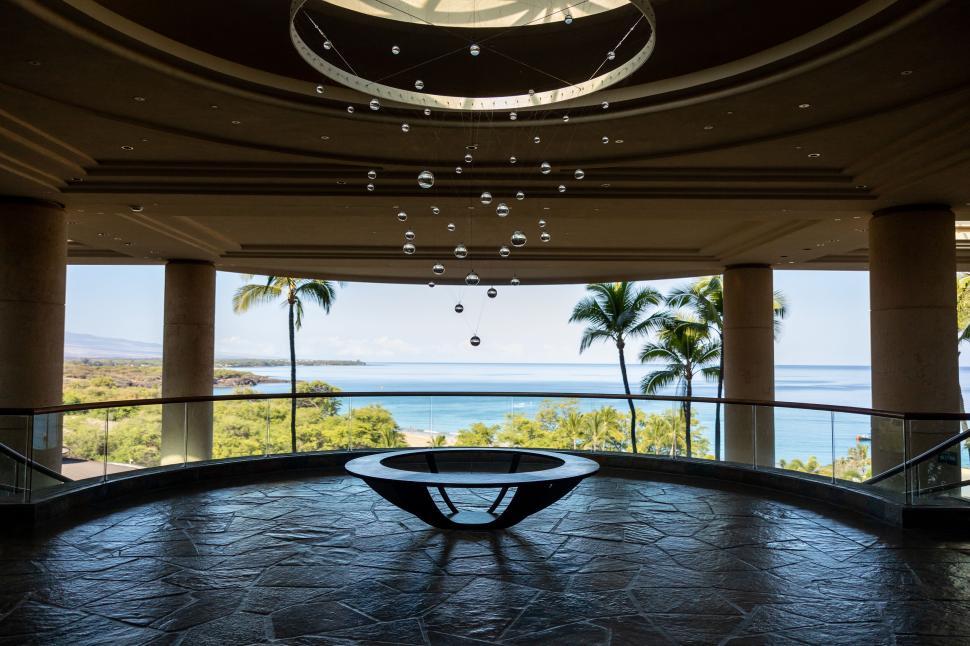 Free Image of Luxurious ocean view framed by modern architecture. 
