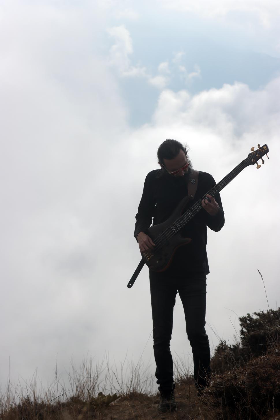 Free Image of performance of a rock band - Post Rock Iranian Band  