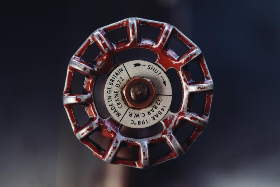 Free Image of Detailed view of an industrial valve with instructions 