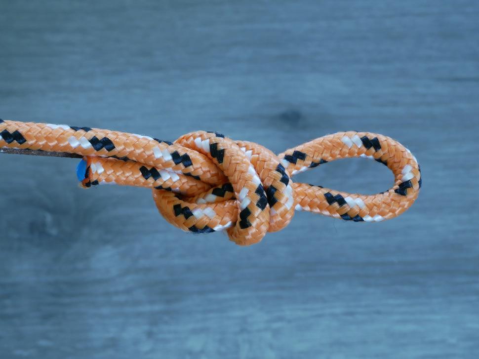 Free Image of Figure Eight On A Bight 