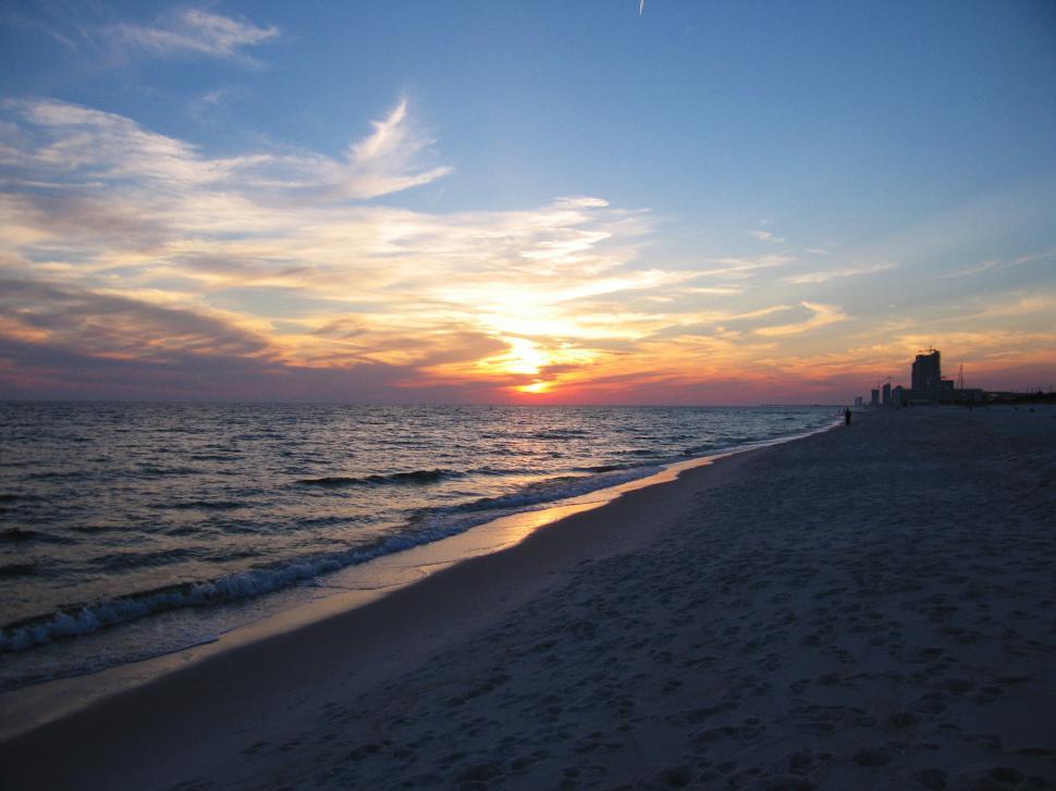 Free Image of Beach Sunset 