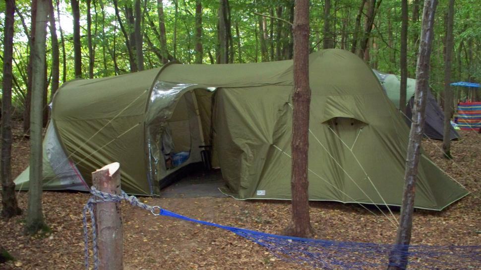 Free Image of Green Camping Tent 