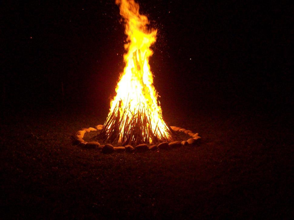 Free Image of Fuoco sacro al Festival Medoacus Nove 2010 Celtic Festival 