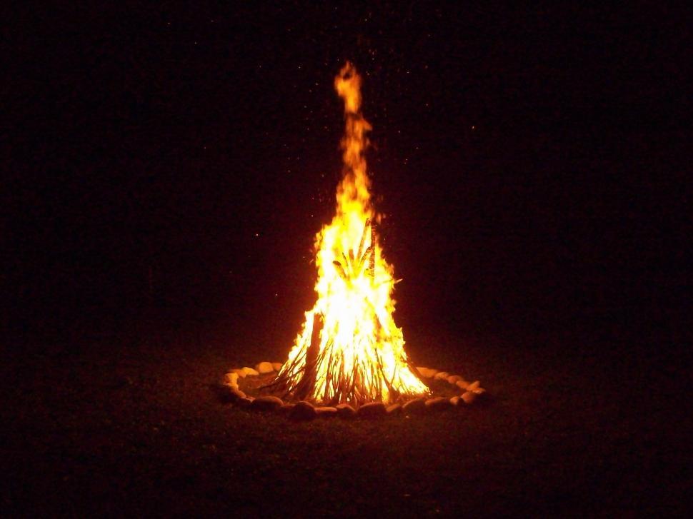 Free Image of Fuoco sacro al Festival Medoacus Nove 2010 Celtic Festival 