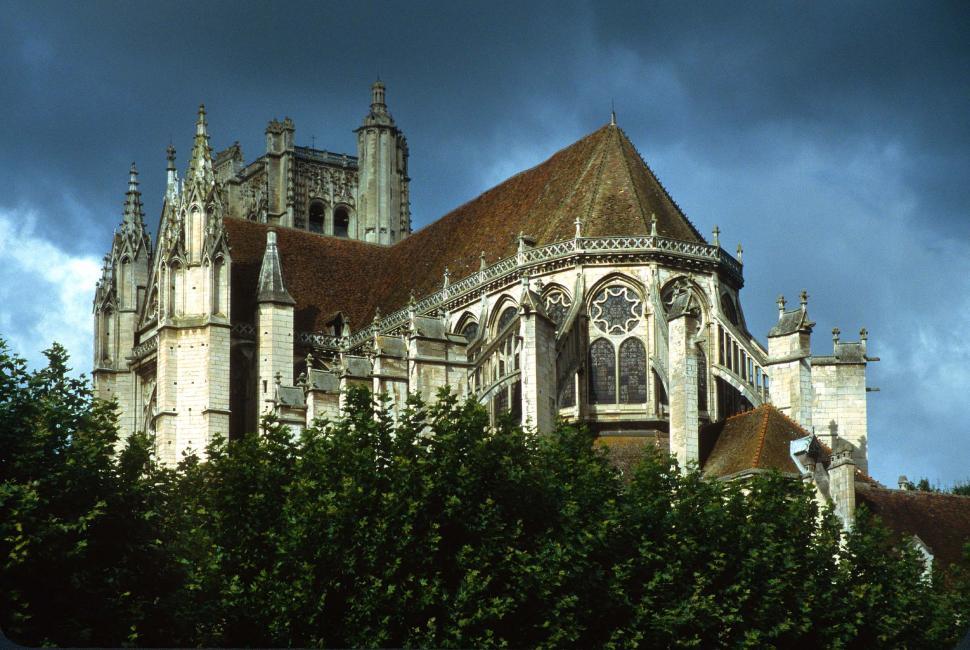 Free Image of Towering Building With Clock 