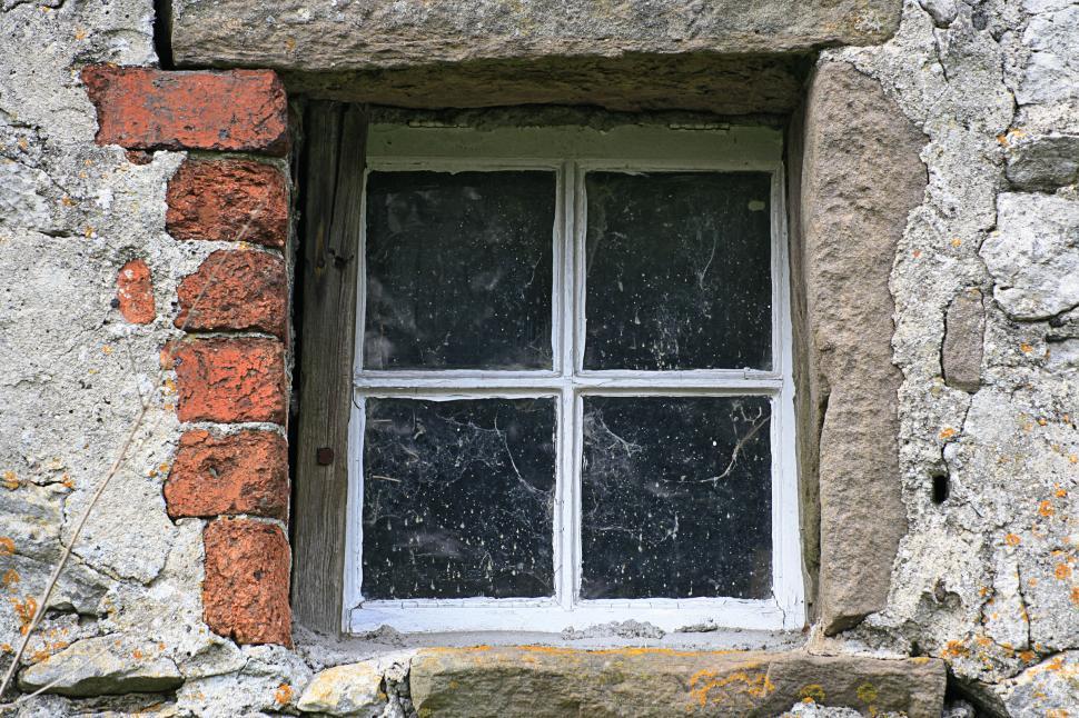 Free Image of barn window 