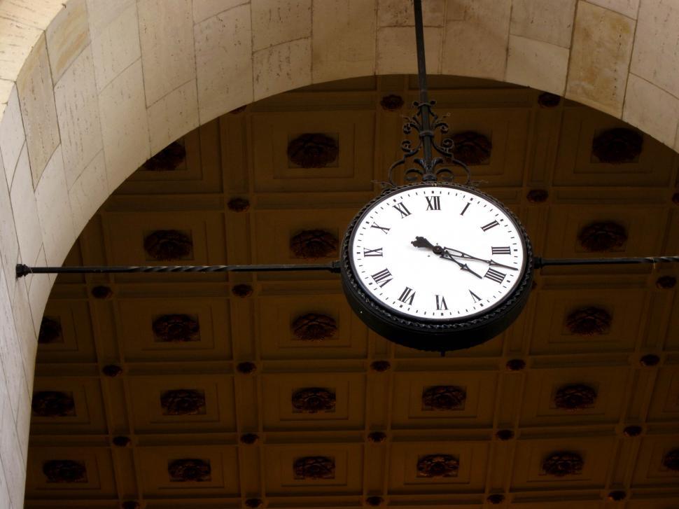 Free Image of terminalclock 