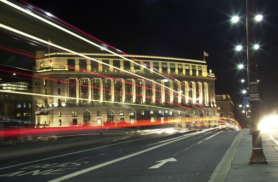 Free Image of London night scene 
