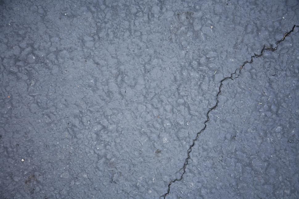 Free Image of Cracked 
