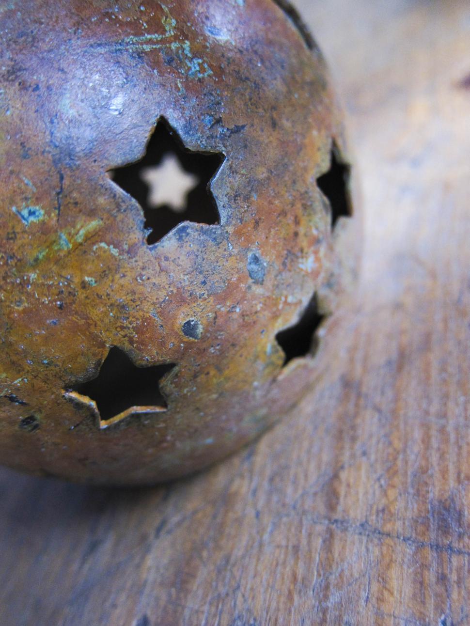 Free Image of Metal Ball 