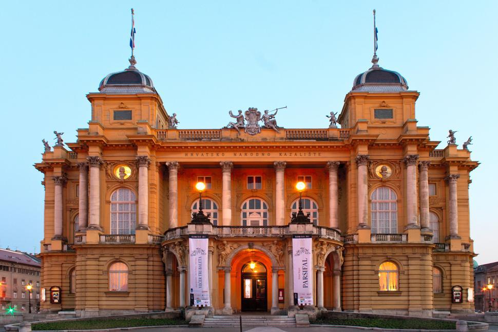 Free Image of Theater 