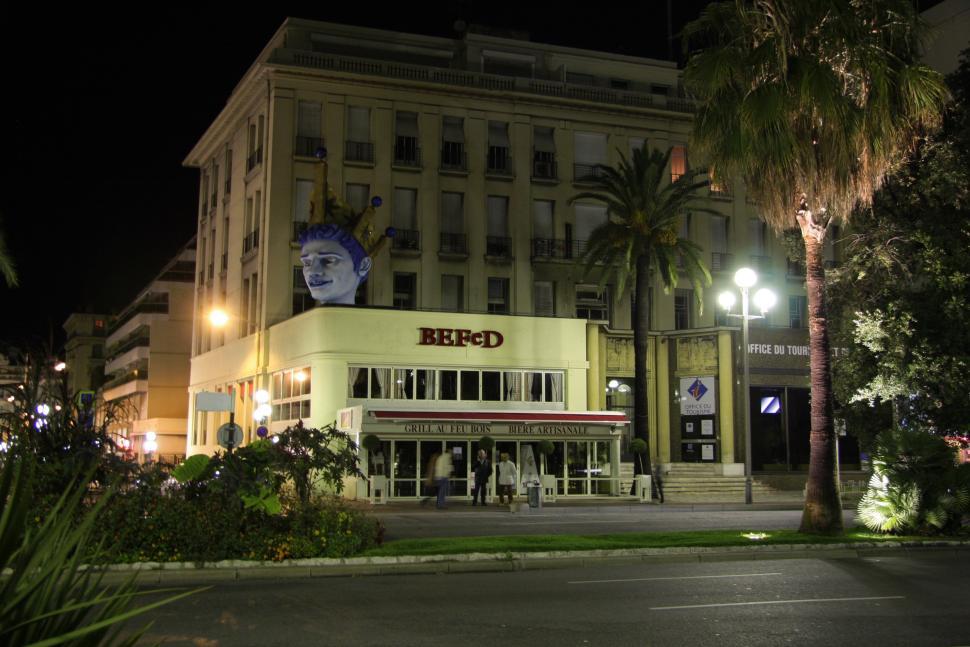 Free Image of Building With Sign 