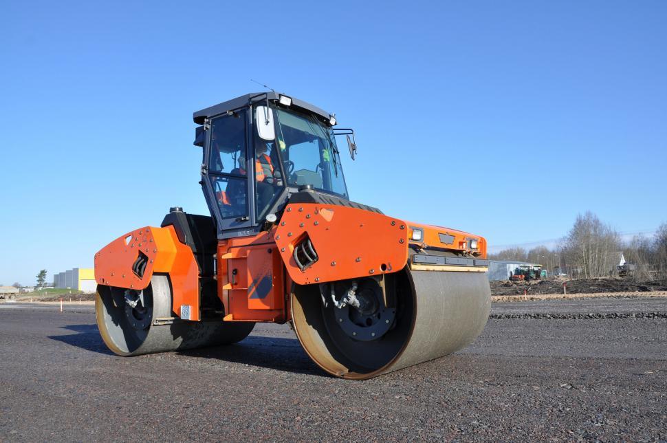 Free Image of Tandem roller 
