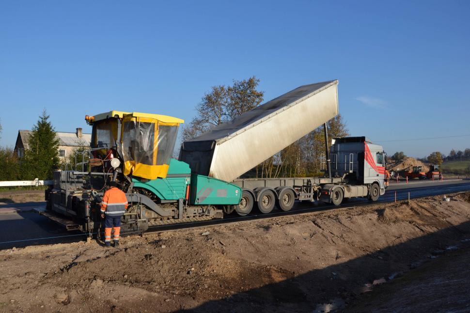 Free Image of Asphalt paver and truck 