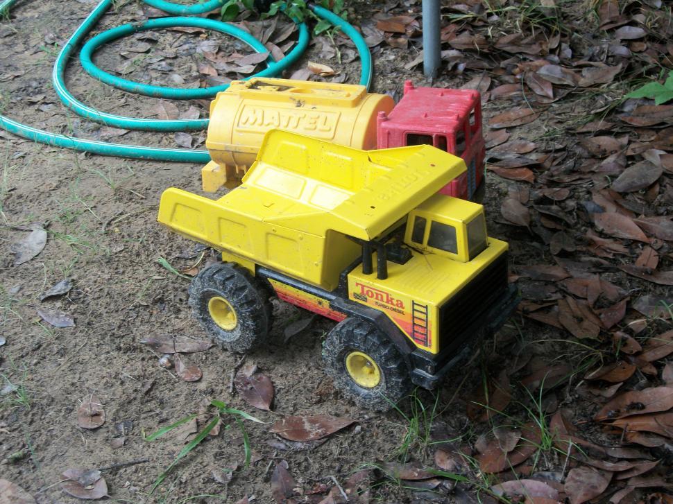 Free Image of Toy Truck Sitting on Ground 