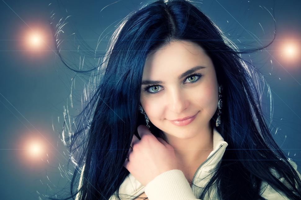 Free Image of Girl looks at camera 