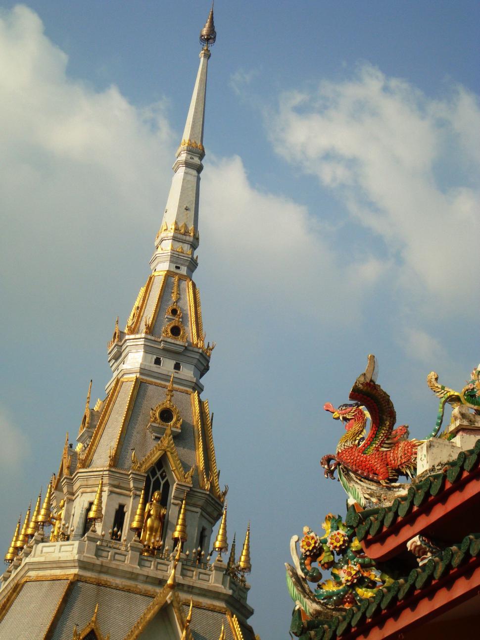 Free Image of Wat Sothon Wararam Woravihan 