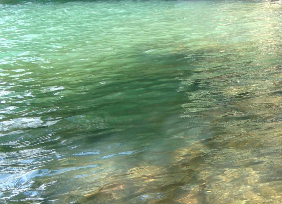 Free Image of Rock Pool Background 