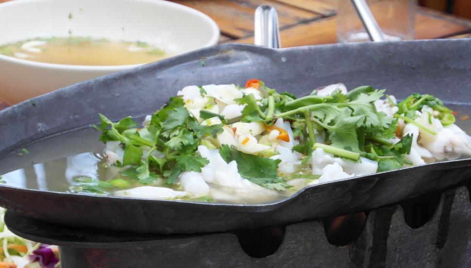Free Image of Seafood Served Over Flame 