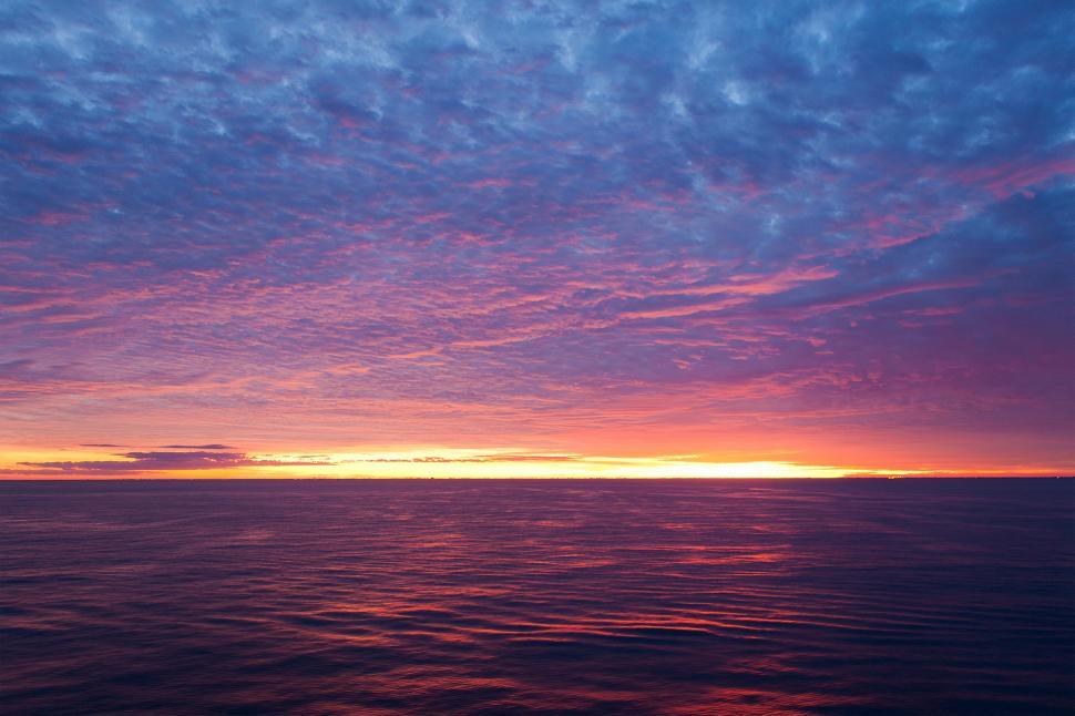 Free Image of Ocean Sunset 