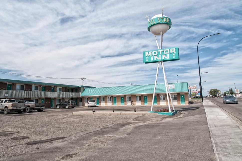 Free Image of Motor Inn 