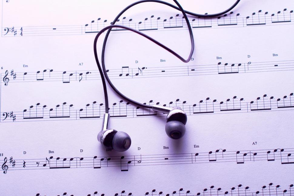 Free Image of Music 