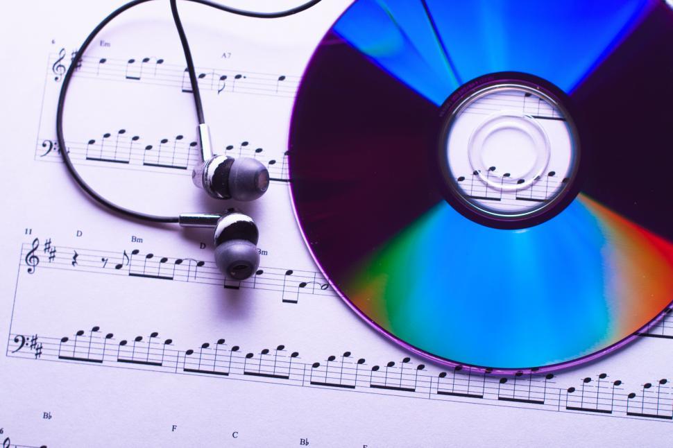 Free Image of Music 