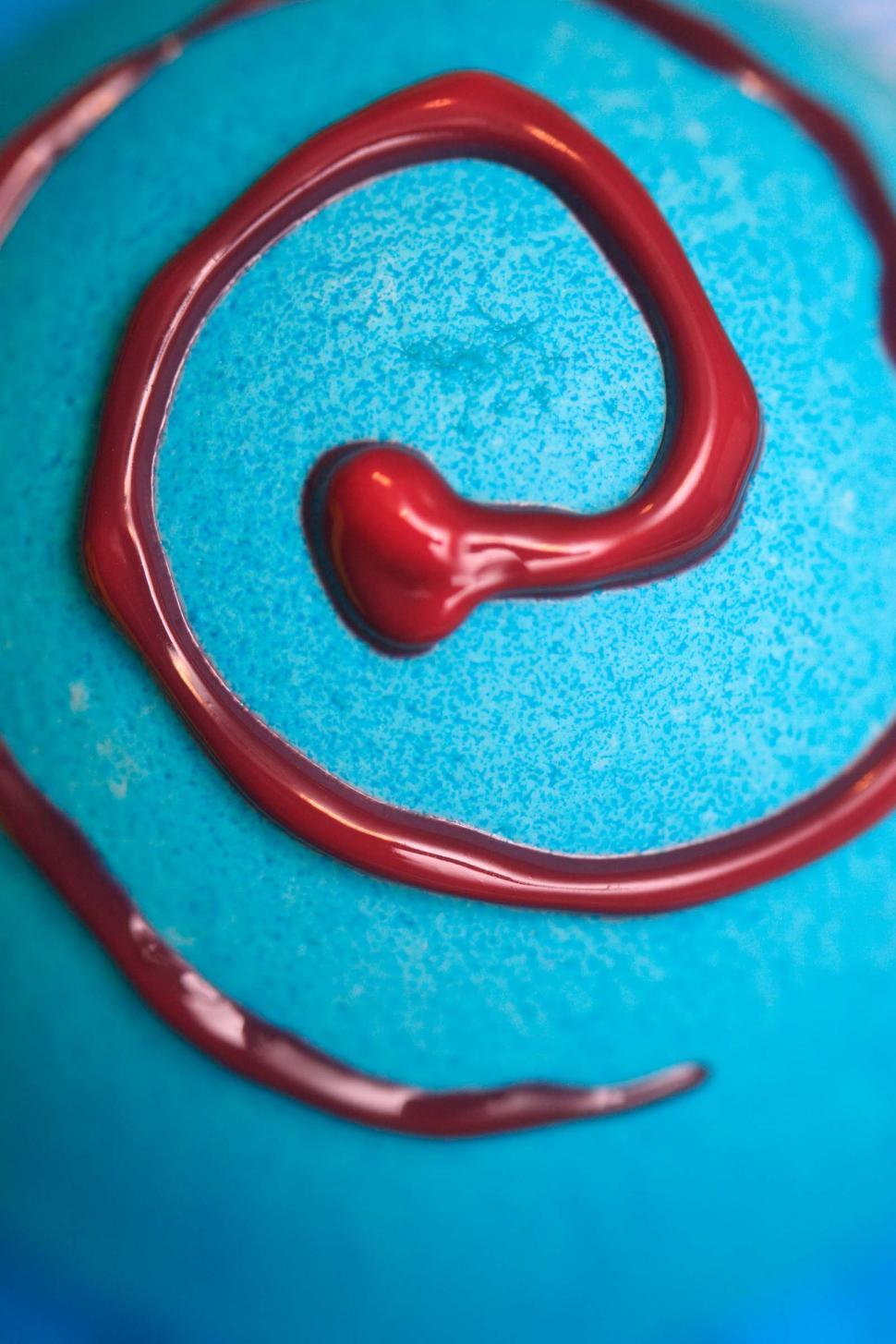Free Image of Easter Egg Swirl 
