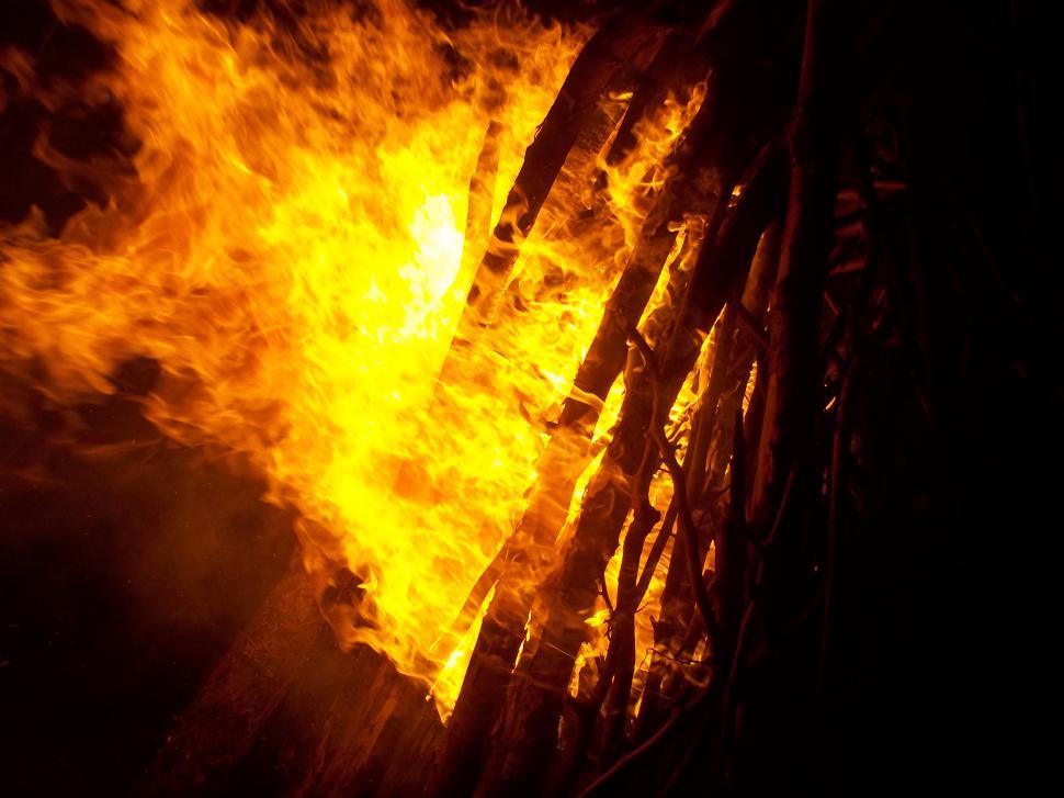 Free Image of Bonfire - Pagan Remembrance 