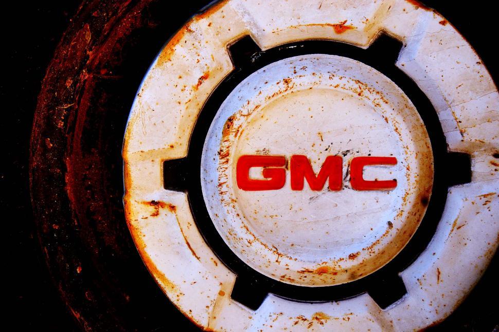 Free Image of hubcap 