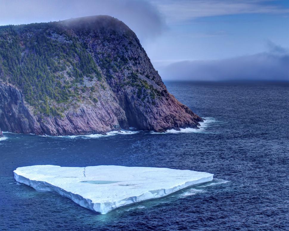 Free Image of iceberg 