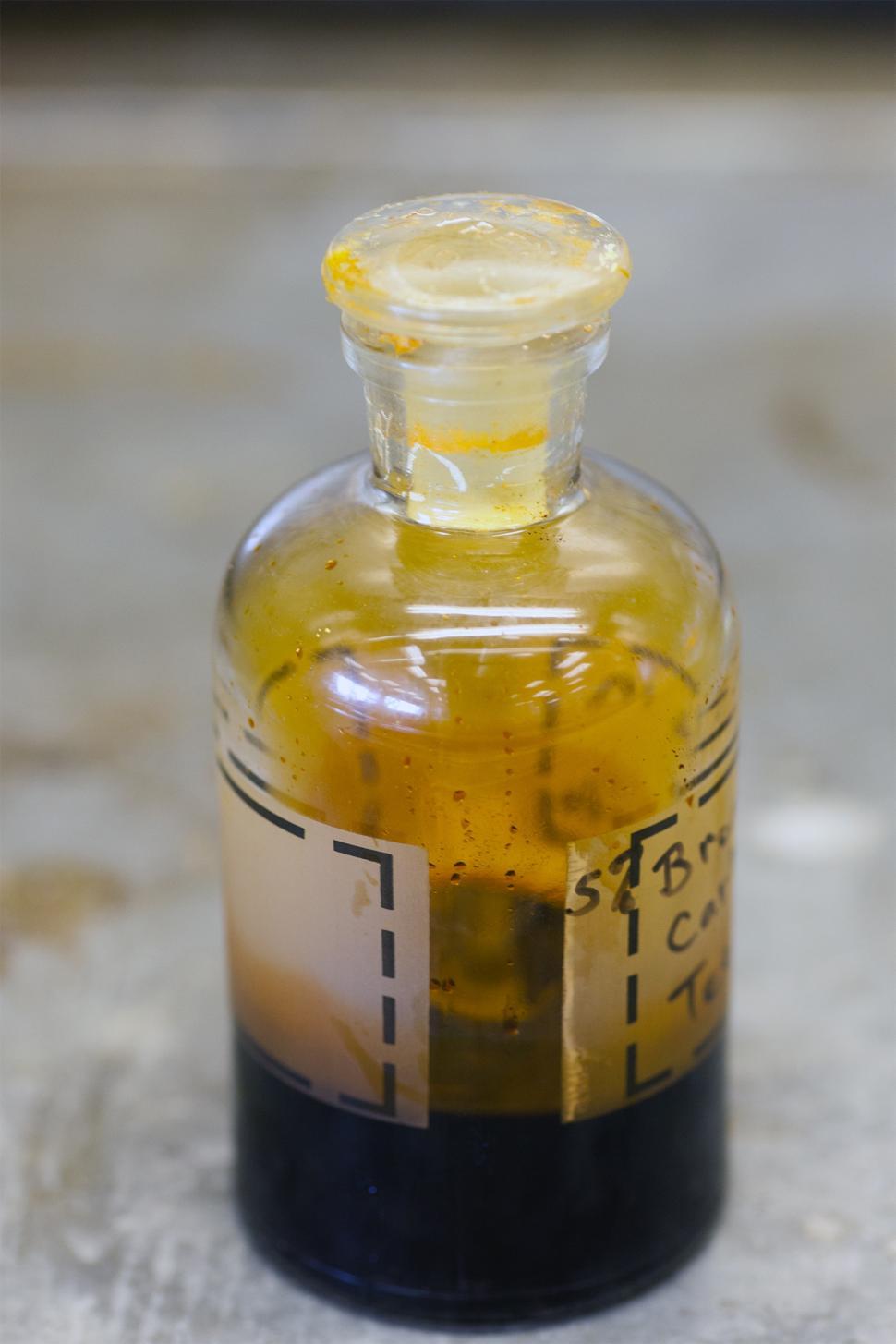 Free Image of Bromine 