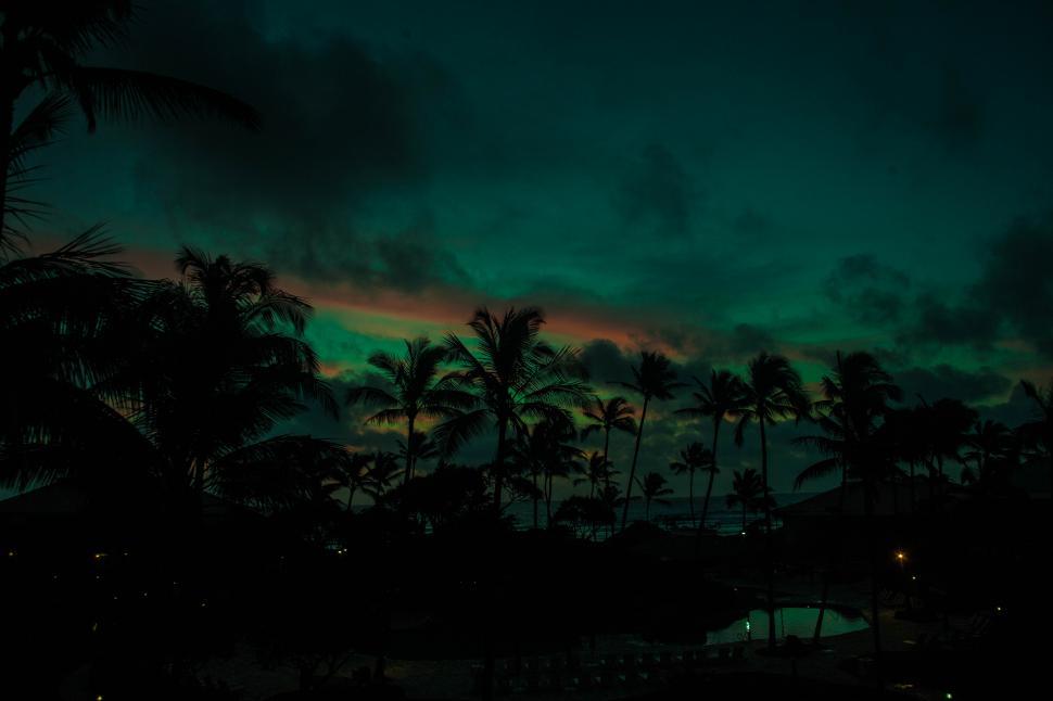 Free Image of Sunsets 