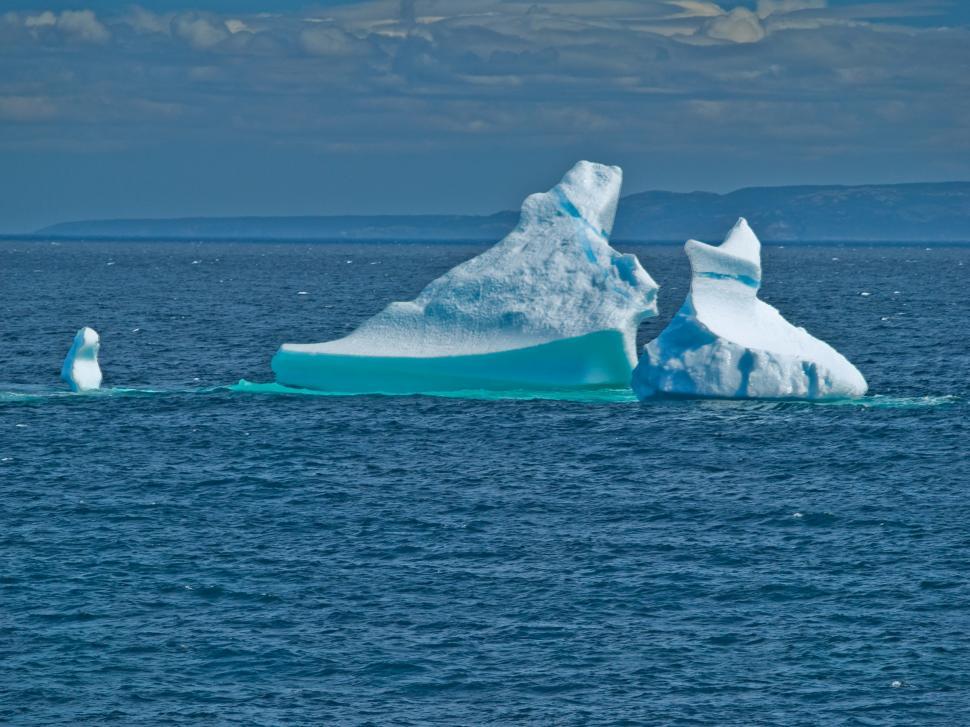 Free Image of Icebergs 