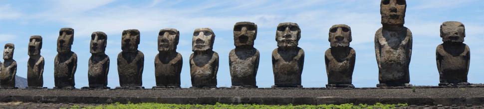 Free Image of Easter Island Statues 