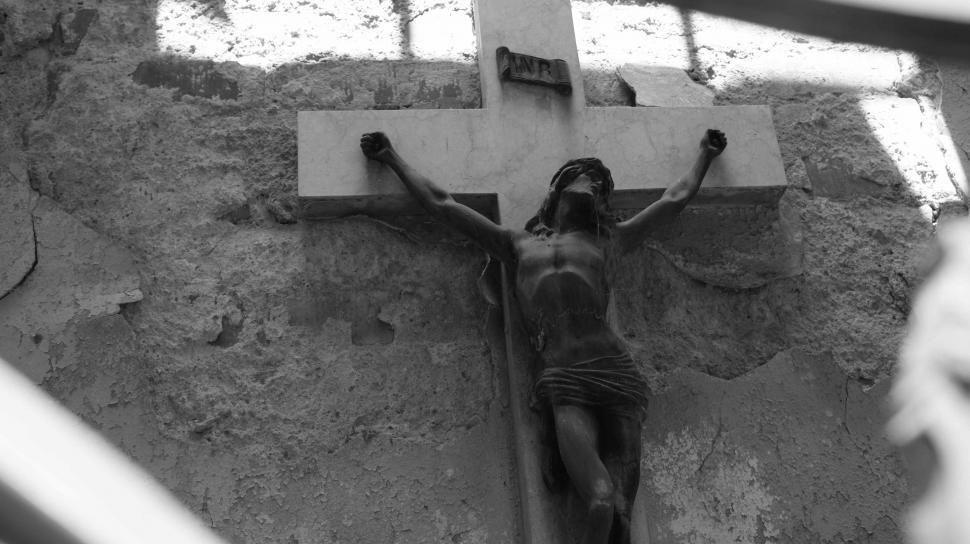 Free Image of Jesus Overlooking the Grave 