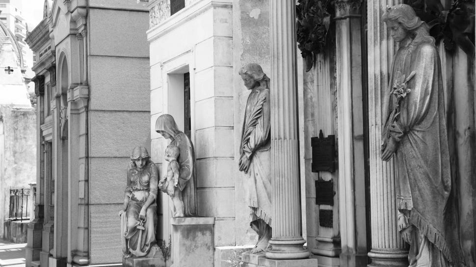 Free Image of Jesus Overlooking the Grave 