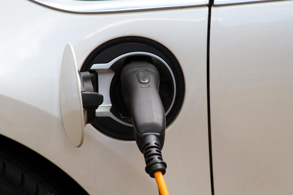 Free Image of Electric car 
