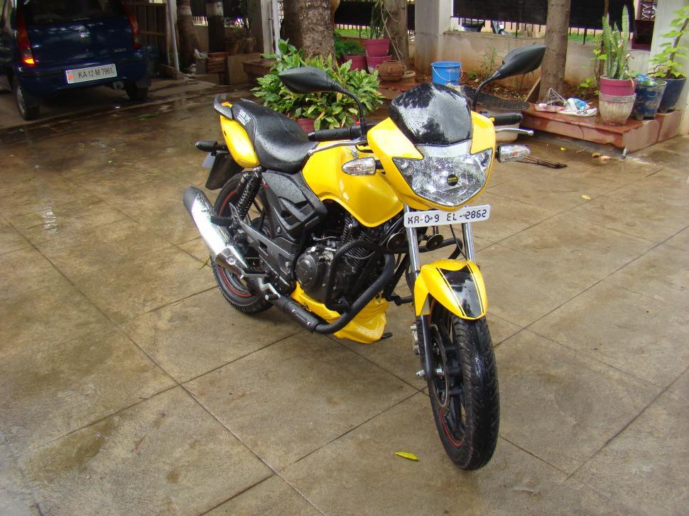 Free Image of Apache Motorbike 