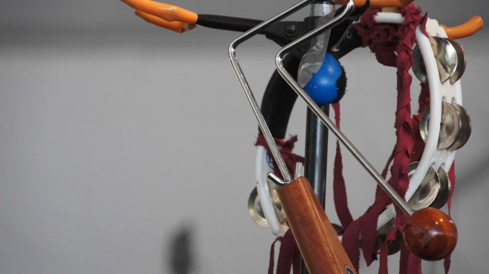 Free Image of Tambourine and Guitar 