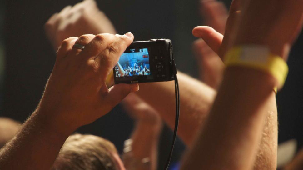Free Image of Music Festival Fans 