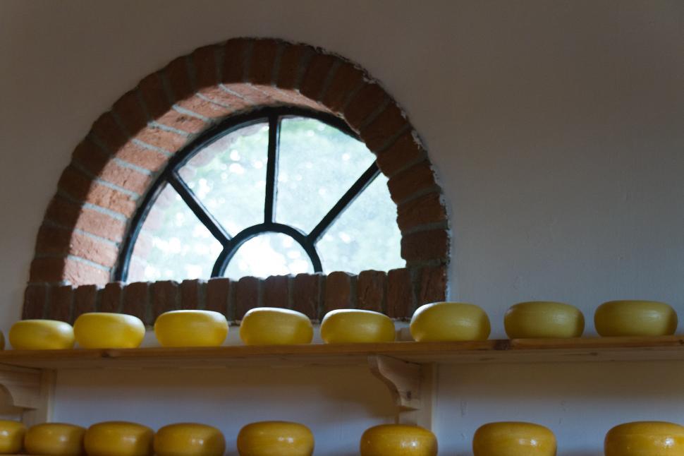 Free Image of Cheese 