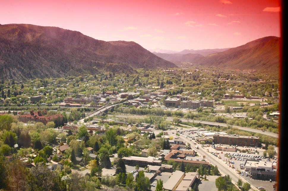 Free Image of Overlooking a Mountain Village 